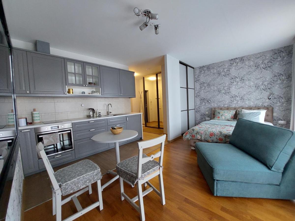 New In The Center, Free Parking Apartment *